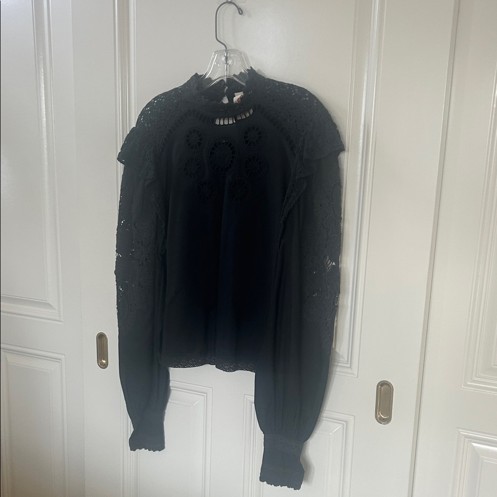 Farm Rio, black embroidered with lace trim 100% cotton blouse size small